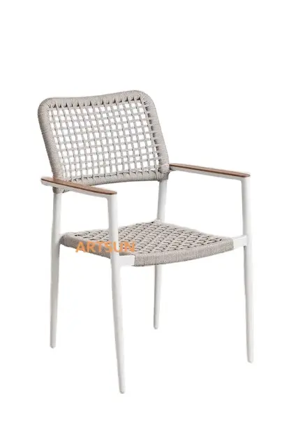 High Quality Furniture Outdoor Rattan Weave Restaurant Dining Chair Wicker Garden Chair
